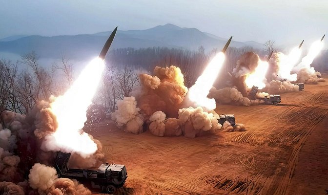 Ukrayna kəşfiyyatından həyəcan təbili: Rusiya hər ay 100 ballistik raket atmaq gücündədir
