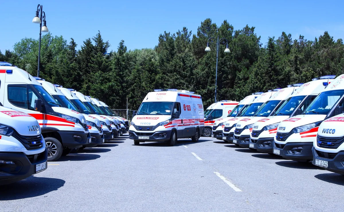 Regionlara 25 yeni ambulans və reanimobil verildi - FOTO