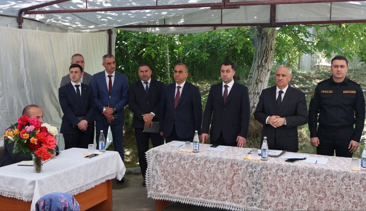 Qusarın icra başçısı Langi kəndində: müraciətlərdə yol təmiri, su, qaz problemi, tibb məntəqəsinin yaradılması var - FOTOLAR