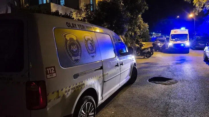 Bodrumda DƏHŞƏT: Oğul atasının meyiti ilə eyni evdə yaşadı &ndash; FOTO