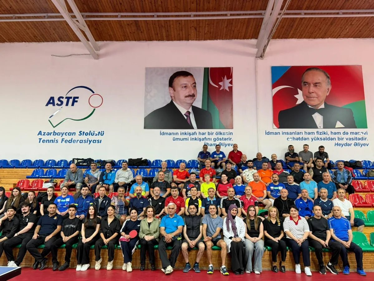 Bakıda veteran stolüstü tennisçilərin ölkə çempionatına start verildi - FOTO