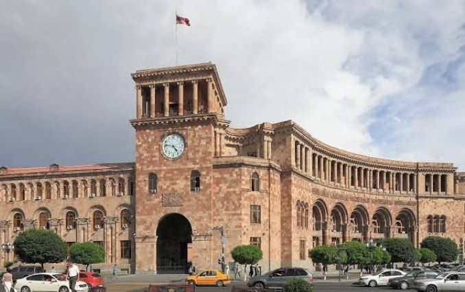 Ermənistan MSK sədri: İki seçki komissiyasının sədri və bir katibi tutulub