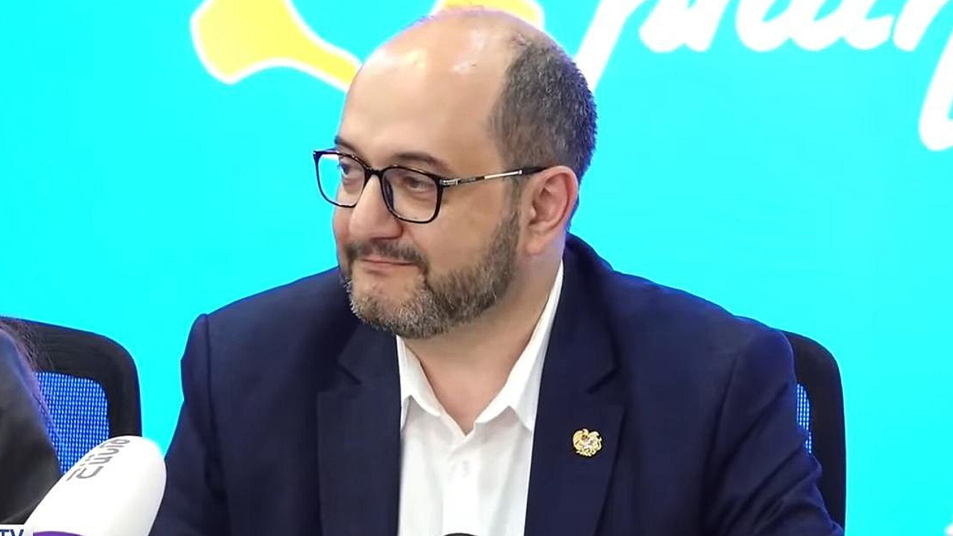 Ermənistanda "Sükut günü" qaydalarını pozan 200 nəfər saxlanılıb Ermənistanda "Sükut günü" qaydalarını pozan 200 nəfər saxlanılıb