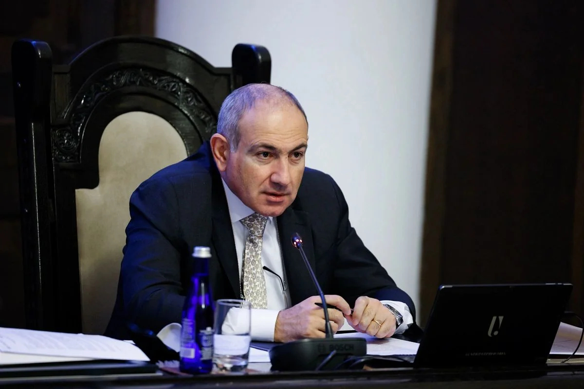 "Exit-poll" nəticələri açıqlandı: Paşinyan nəticələrdə liderdir "Exit-poll" nəticələri açıqlandı: Paşinyan nəticələrdə liderdir