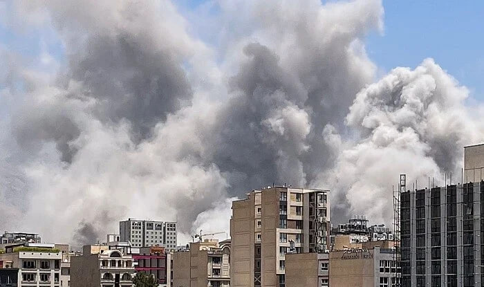İsrailin cavab zərbələri: Tehran vuruldu &ndash; VİDEO