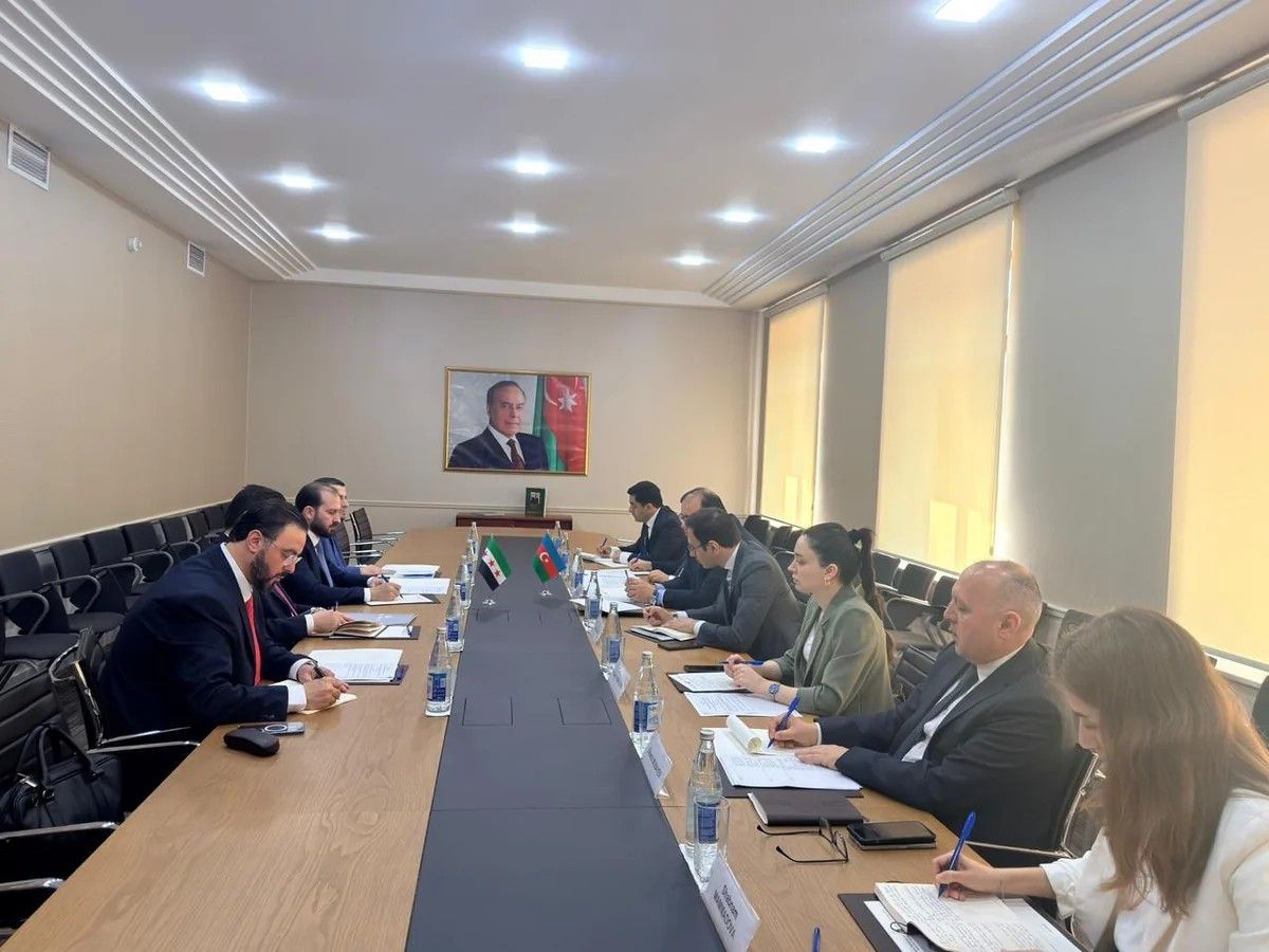 Bakıda ilk Azərbaycan-Suriya konsulluq görüşü keçirildi - FOTO Bakıda ilk Azərbaycan-Suriya konsulluq görüşü keçirildi - FOTO