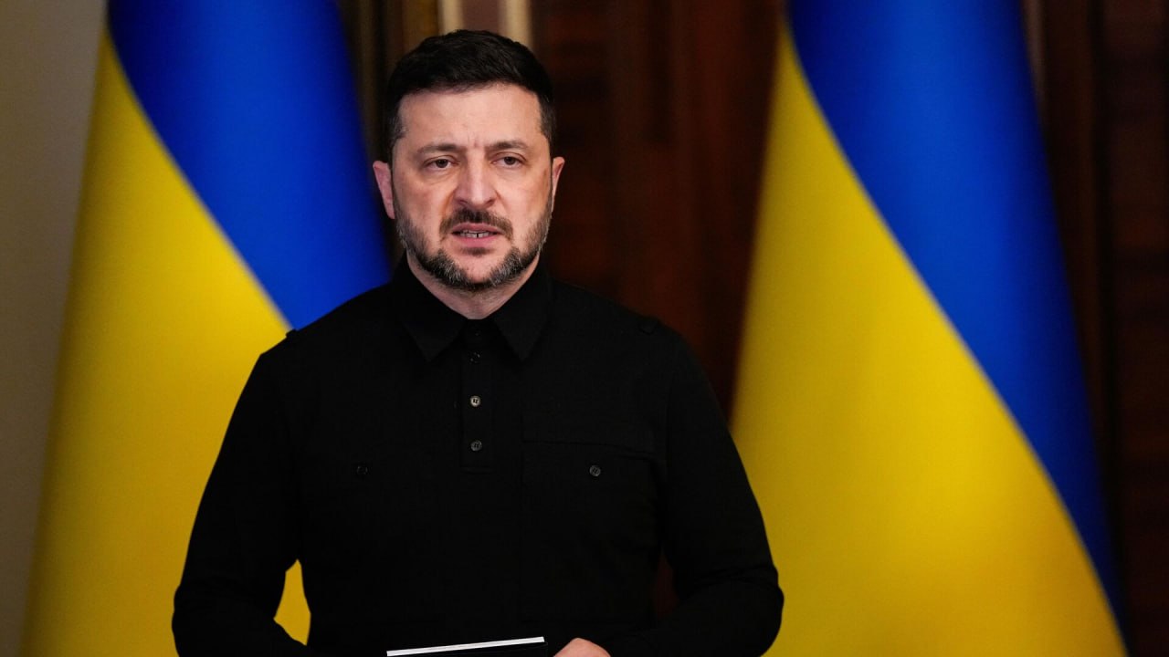 Zelenski Rusiya ilə müharibədə həlledici məqamın çatdığını elan etdi Zelenski Rusiya ilə müharibədə həlledici məqamın çatdığını elan etdi