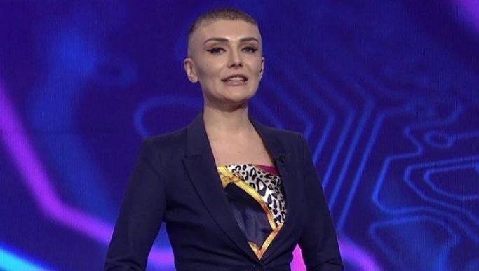 Vüsalə Səid 10 il sonra yenidən “Xəbər”də Vüsalə Səid 10 il sonra yenidən “Xəbər”də