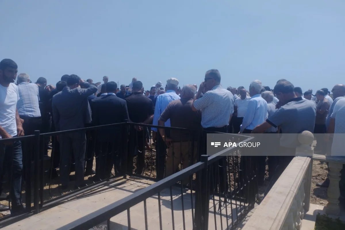 Azov dənizində həlak olan gəmi kapitanı Neftçalada dəfn olundu - FOTO