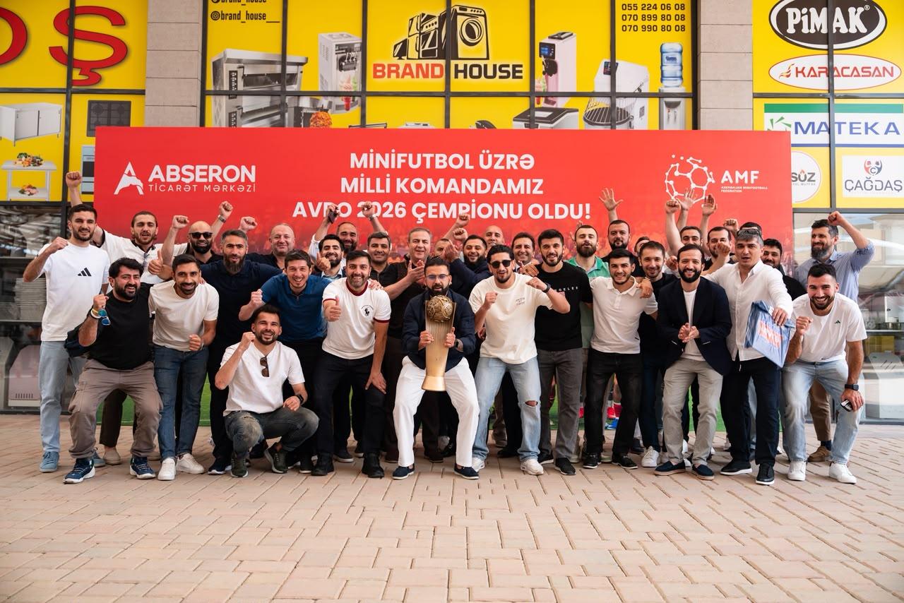 İkiqat qitə çempionları sponsor və azarkeşləri ilə görüşüblər - FOTO