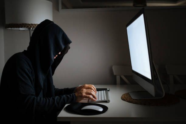 Anonim hesabla təhqir yazanlar belə tapılır - AÇIQLAMA