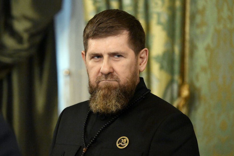 Kadırov pişiyindən DANIŞDI: &ldquo;Qorxuram ona da sanksiya tətbiq edələr&rdquo;