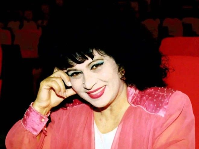 Zeynəb Xanlarova: Şəklə baxıb ərə getdim, görüşmədim - VİDEO