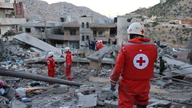 İsrailin hücumları zamanı Livanda şəhər meri həlak oldu