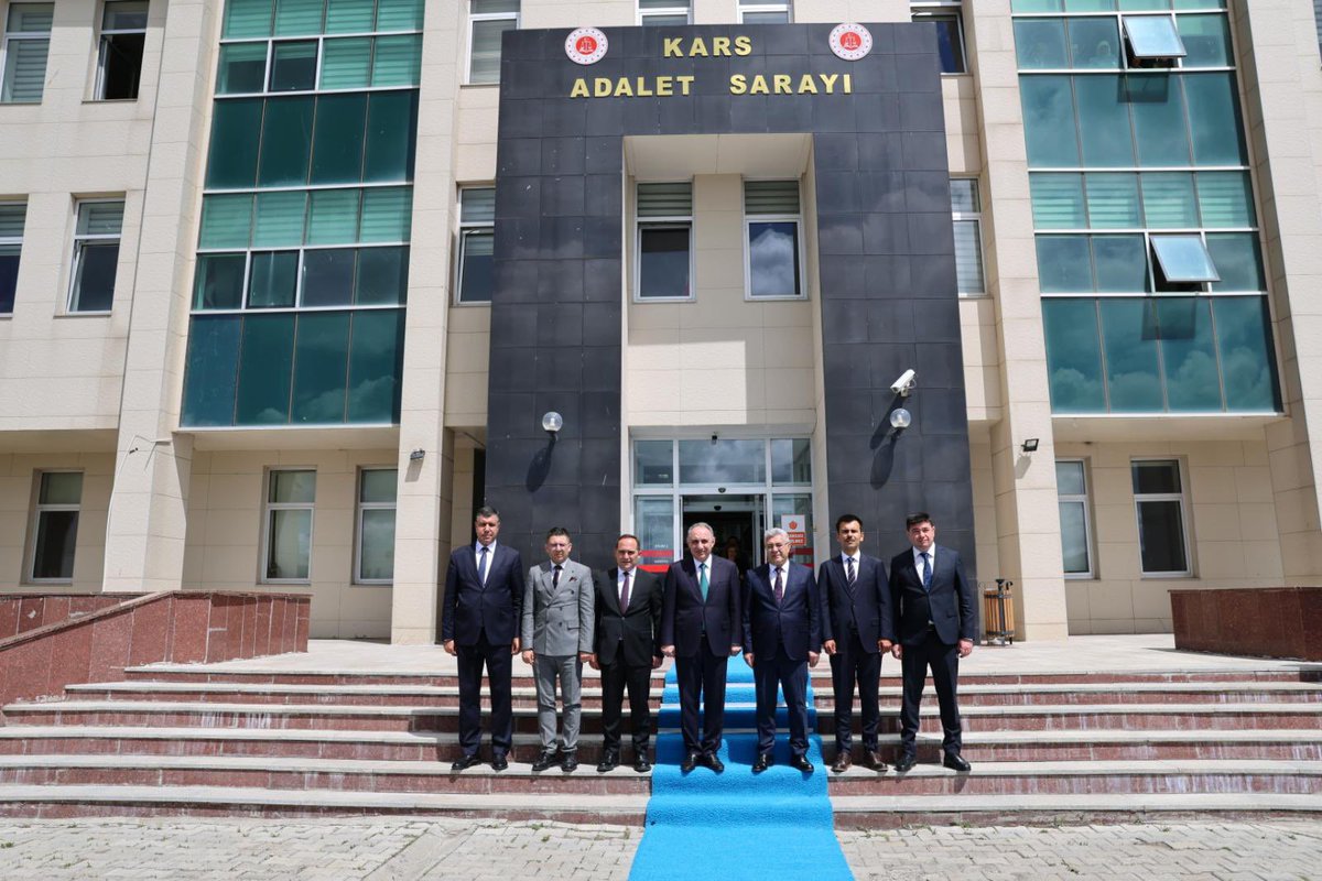 Kamran Əliyev Qarsda səfərdədir - FOTO Kamran Əliyev Qarsda səfərdədir - FOTO