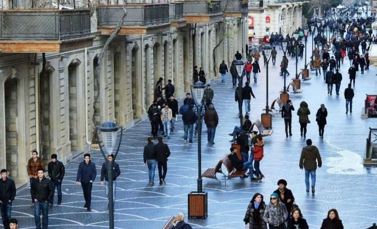 Yaşı 40-dan yuxarı olanların nəzərinə Yaşı 40-dan yuxarı olanların nəzərinə