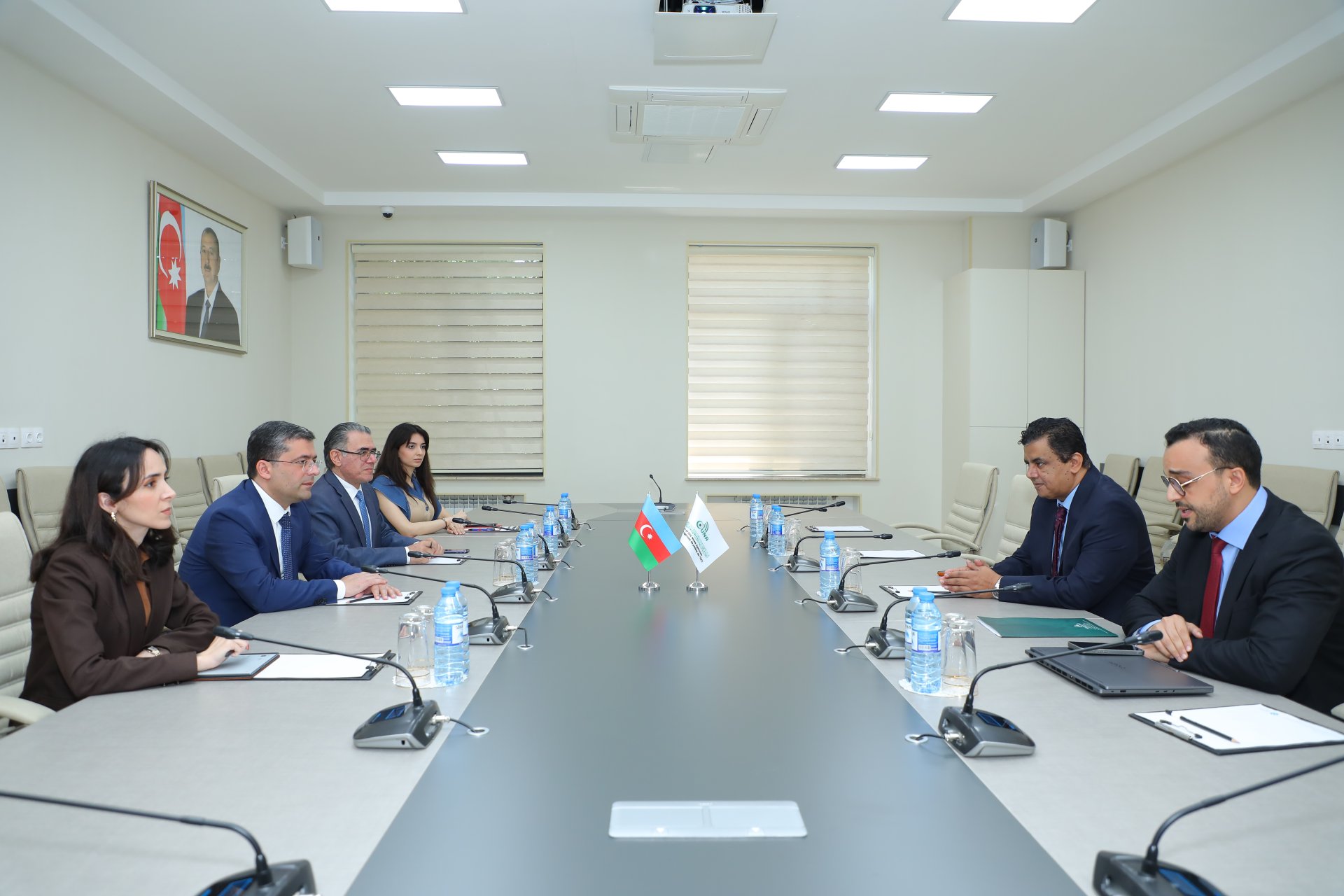 MEDİA-da İƏT-in Xəbər Agentlikləri Birliyinin baş direktoru ilə görüş keçirildi &ndash; FOTO