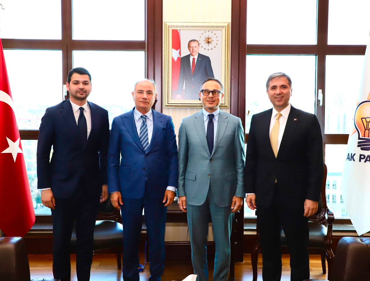 TÜRKPA Baş katibi AK Parti sədrinin birinci müavini ilə görüşdü