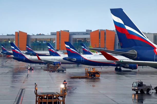 Moskva aeroportlarında xaos: PUA hücumundan 520-dən çox reys təxirə salındı &ndash; VİDEO