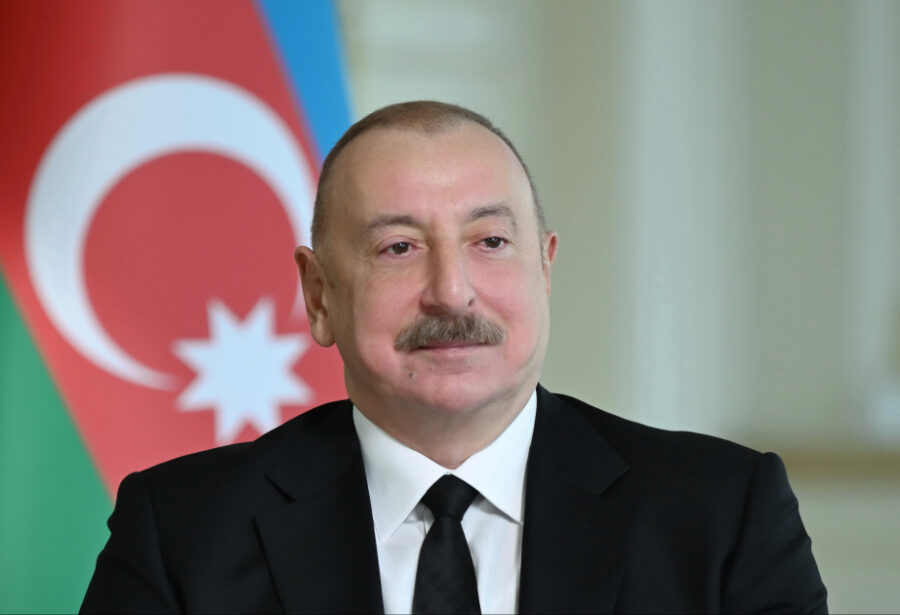 Prezidentə gələn növbəti TƏBRİK...