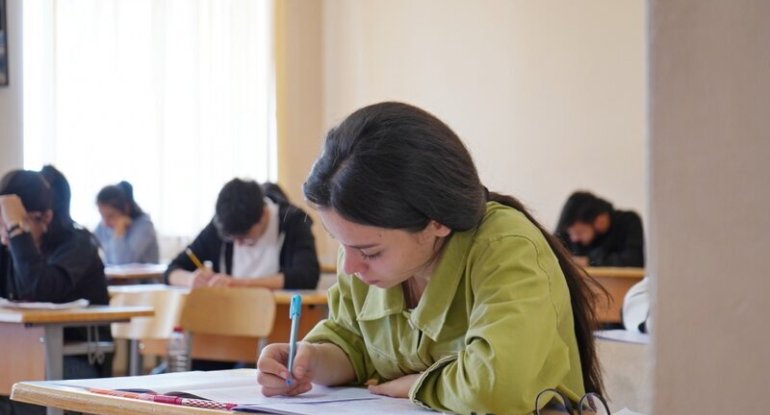 Qəbul imtahanlarında ən yüksək nəticə göstərən rayonlar Qəbul imtahanlarında ən yüksək nəticə göstərən rayonlar