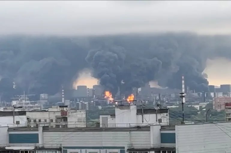 Moskva Neft Emalı Zavodu Ukraynanın hücumundan sonra &ndash; FOTO