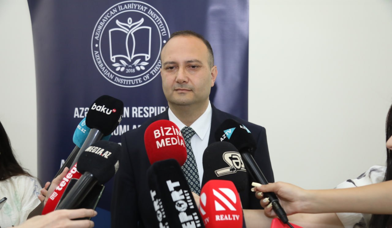 Bu il Azərbaycan İlahiyyat İnstitutundan məzun olanların SAYI AÇIQLANDI