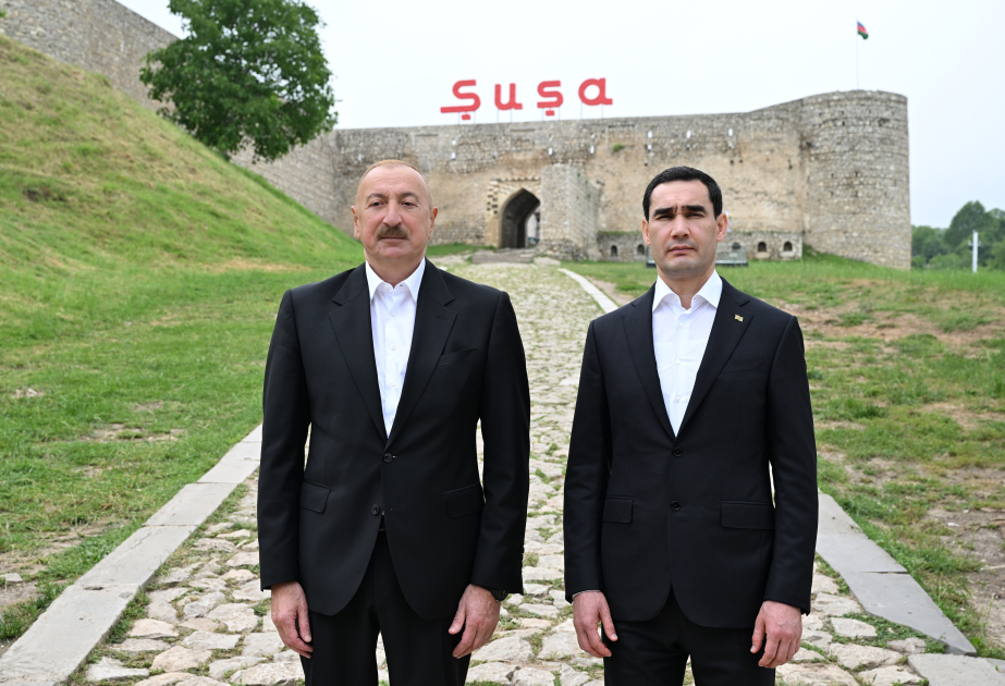 Prezidentlərin iki günlük görüşündən VİDEOÇARX
