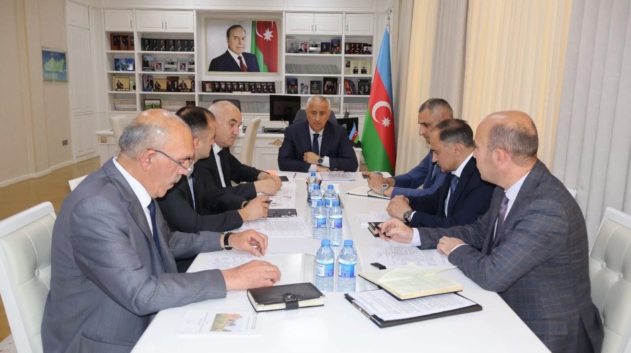 Qusarda fermerlərə dövlət dəstəyi gücləndirilir: İcra başçısından mühüm tapşırıqlar - FOTO Qusarda fermerlərə dövlət dəstəyi gücləndirilir: İcra başçısından mühüm tapşırıqlar - FOTO