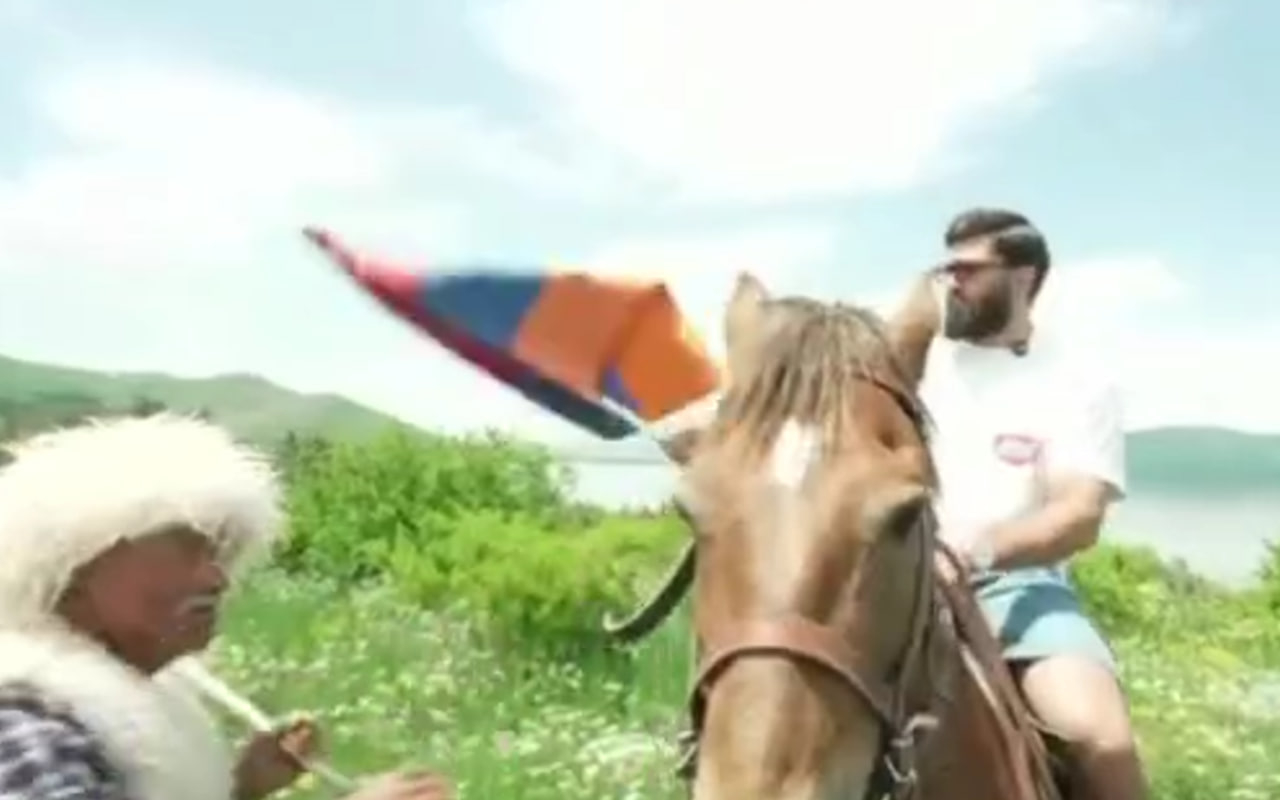 UFC döyüşçüsü separatçıların &ldquo;bayrağını&rdquo; rədd etdi &ndash; VİDEO