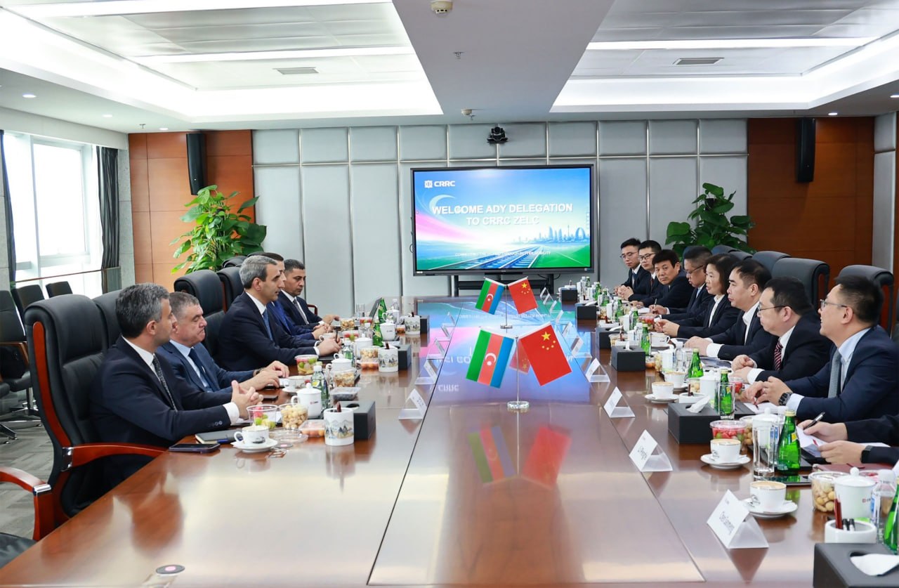 ADY Çin şirkətlərindən yeni sərnişin qatarları və vaqonları almağı planlaşdırır &ndash; FOTO