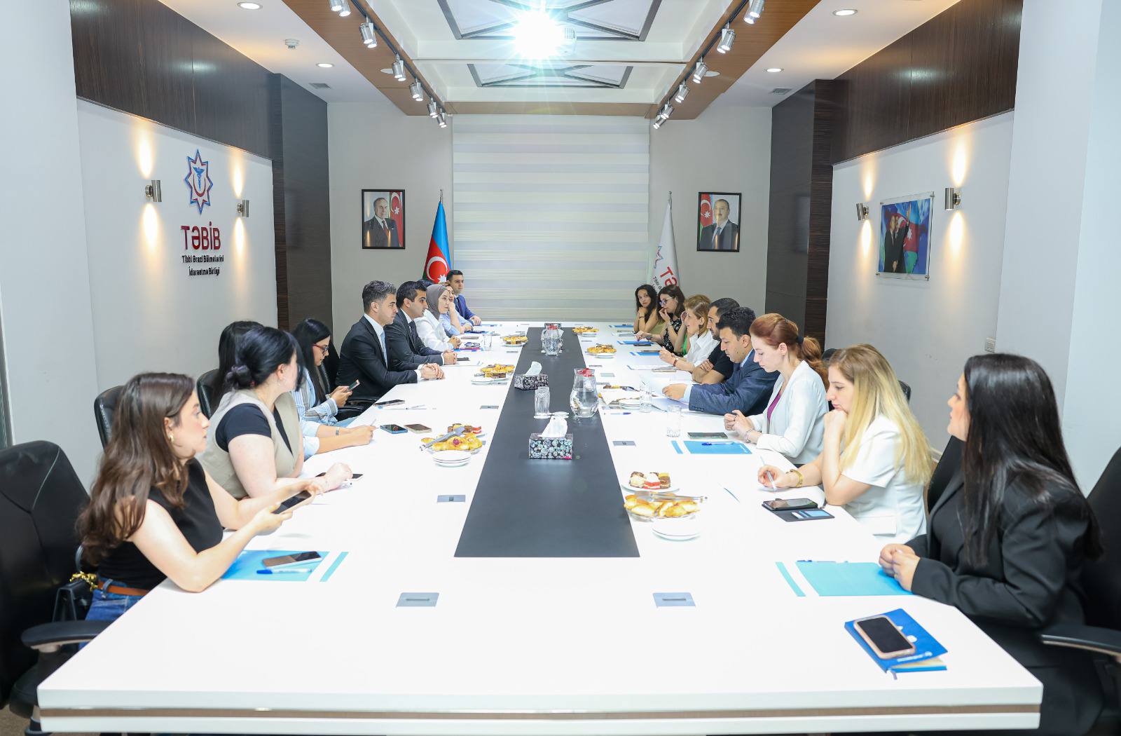 TƏBİB media ilə açıq dialoq formatında görüş keçirib &ndash; FOTO