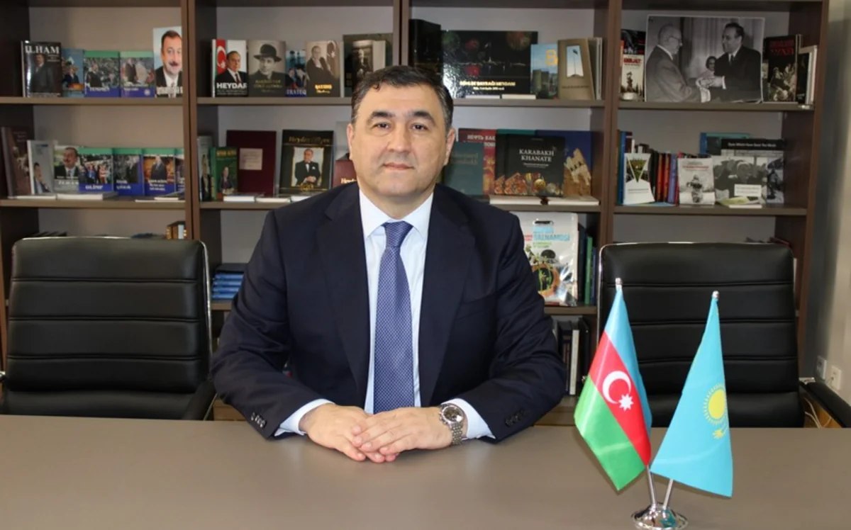 Səfirimiz Qazaxıstanın "Dostık" ordeni ilə təltif olundu