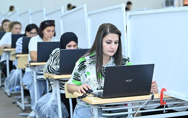 Sertifikasiyada yüksək nəticə göstərən müəllimlərin NƏZƏRİNƏ