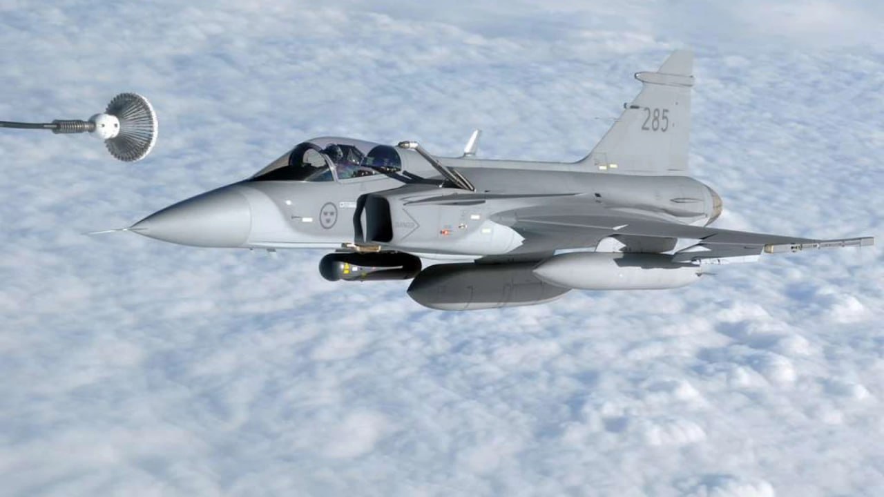 Ukrayna İsveçdən 16 ədəd "Gripen E" qırıcısı aldı