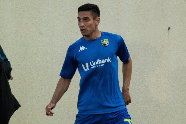 &ldquo;Kəpəz&rdquo; bu futbolçu ilə yollarını ayırdı