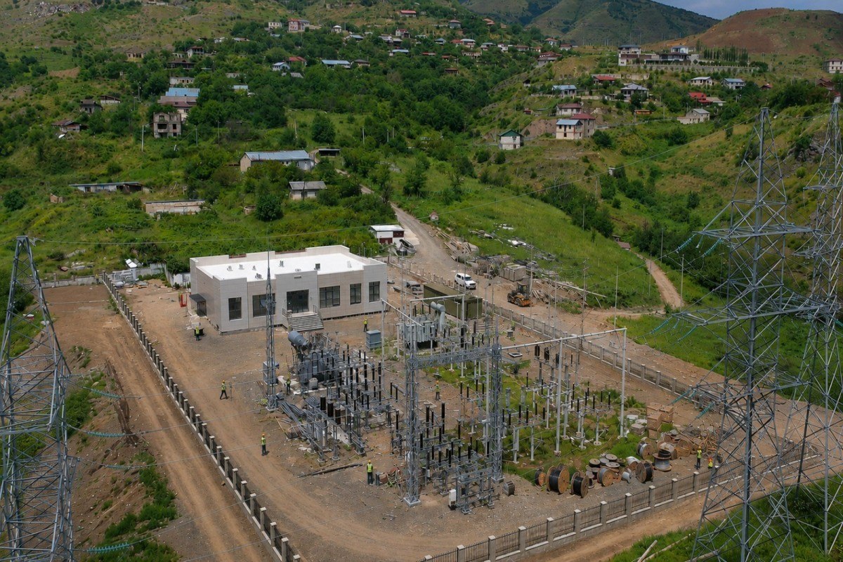 Xankəndi və Ağdərədə 110 kV-luq yarımstansiyalar tikilir – FOTO Xankəndi və Ağdərədə 110 kV-luq yarımstansiyalar tikilir – FOTO