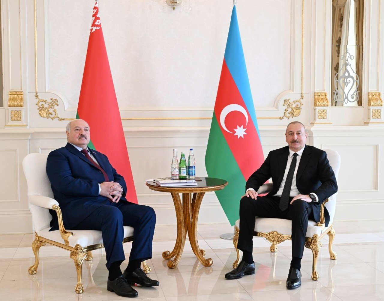 İlham Əliyevdən Aleksandr Lukaşenkoya MƏKTUB