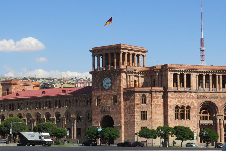 Ermənistanda müxalifət yeni mübarizə mərhələsinə keçir: 5 partiyadan birgə bəyanat Ermənistanda müxalifət yeni mübarizə mərhələsinə keçir: 5 partiyadan birgə bəyanat