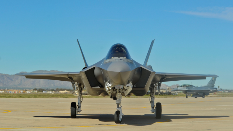 Trampdan F-35 qırıcılarının Türkiyəyə satışı ilə bağlı AÇIQLAMA - VİDEO