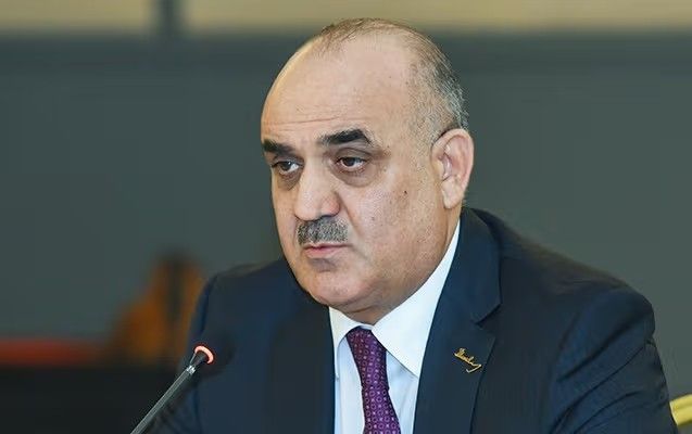 Sabiq nazirin dəbdəbəli mənzili yarı qiymətinə satışa çıxarıldı Sabiq nazirin dəbdəbəli mənzili yarı qiymətinə satışa çıxarıldı