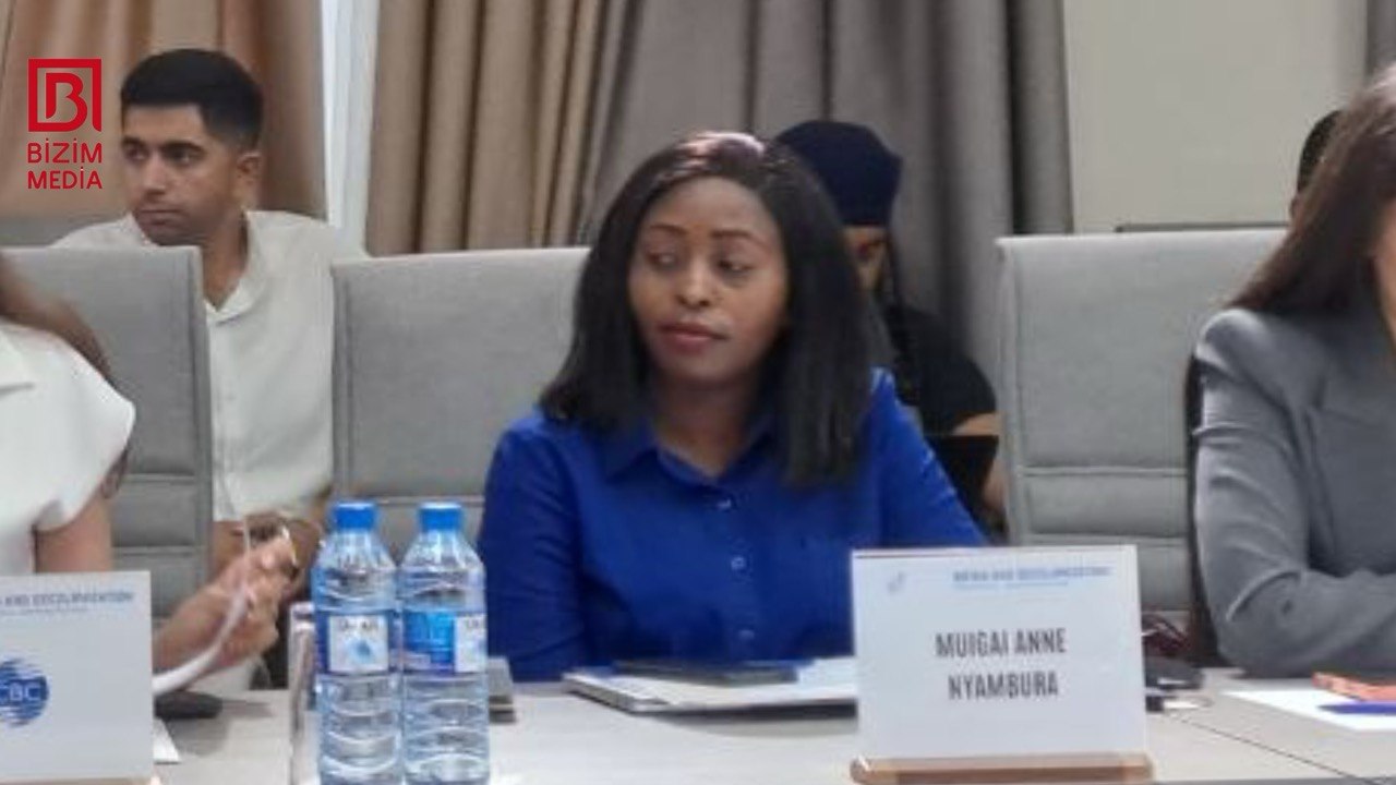 Keniyalı jurnalist: “Afrikanın elmi nailiyyətləri lazımınca işıqlandırılmır” – FOTO Keniyalı jurnalist: “Afrikanın elmi nailiyyətləri lazımınca işıqlandırılmır” – FOTO