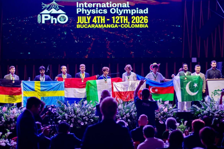 Azərbaycan Beynəlxalq Fizika Olimpiadasında 5 medal qazandı - FOTO