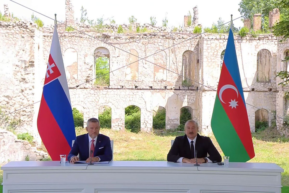 İlham Əliyev Qarabağa gəldiyinə görə Slovakiya Prezidentinə TƏŞƏKKÜR ETDİ İlham Əliyev Qarabağa gəldiyinə görə Slovakiya Prezidentinə TƏŞƏKKÜR ETDİ