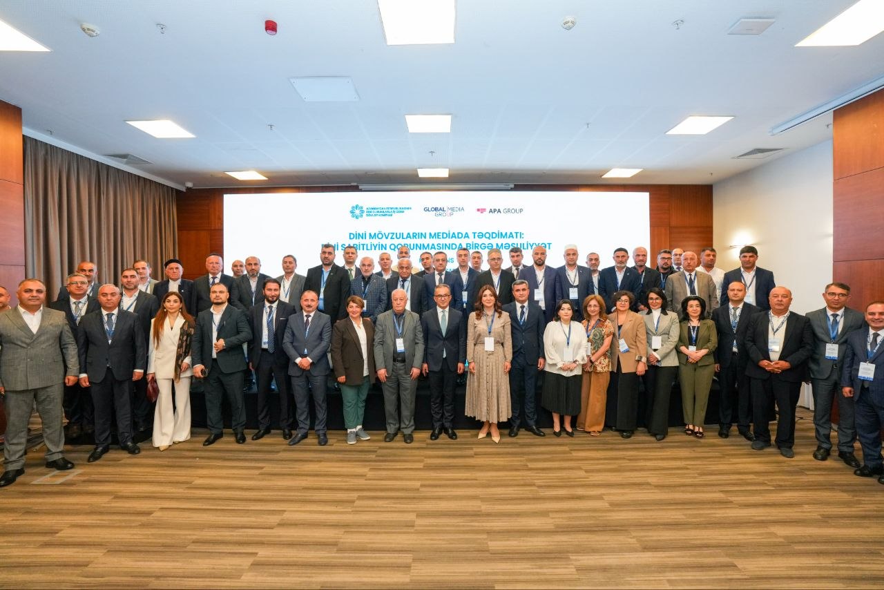 Qusarda böyük toplantı: 30-dan çox media qurumunun təmsilçiləri və din xadimləri iştirak etdilər - FOTO
