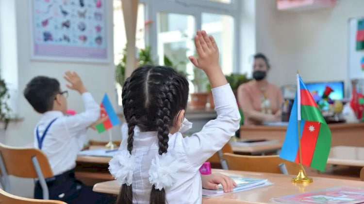 Məktəblərdə böyük dəyişiklik elan edildi: sentyabrdan başlayır – Detallar Məktəblərdə böyük dəyişiklik elan edildi: sentyabrdan başlayır – Detallar