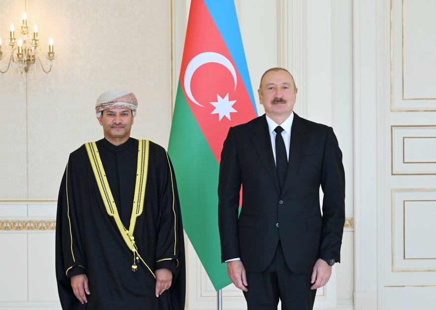 İlham Əliyev Omanın yeni səfirini qəbul etdi – FOTO İlham Əliyev Omanın yeni səfirini qəbul etdi – FOTO