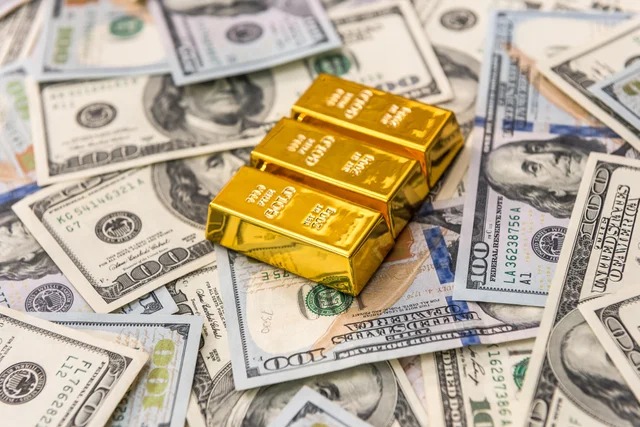 Qızıl 4 000 dollara ticarət olunur