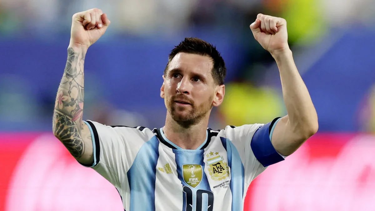 Messi mundialın ən yaxşı oyunçusu seçiləcək Messi mundialın ən yaxşı oyunçusu seçiləcək