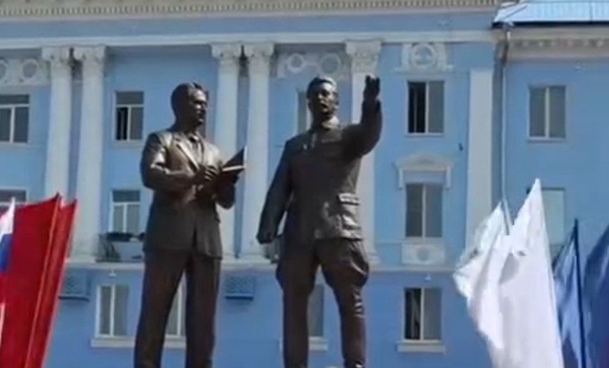 Voloqda vilayətində Stalinin daha bir abidəsi açıldı - VİDEO Voloqda vilayətində Stalinin daha bir abidəsi açıldı - VİDEO